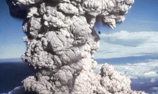 汤加火山在哪里
